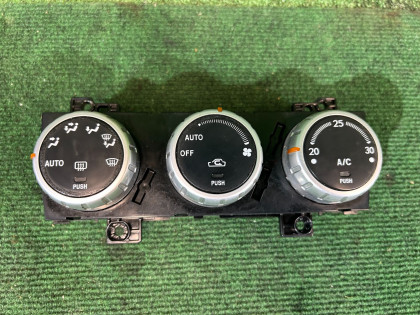 Climate control unit черный SUBARU FORESTER OEM 72311SA140 SG5 2007 EJ205 AT