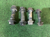 น็อตปรับศูนย์ล้อหน้า SUBARU FORESTER OEM 20540AA090 20540AA100 SG5 2007 EJ205 AT