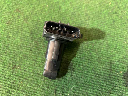 エアフロメーター SUBARU FORESTER OEM 22680AA310 SG5 2007 EJ205 AT
