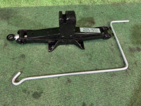 แม่แรง Высокий SUBARU FORESTER OEM 97030FC111 SG5 2007