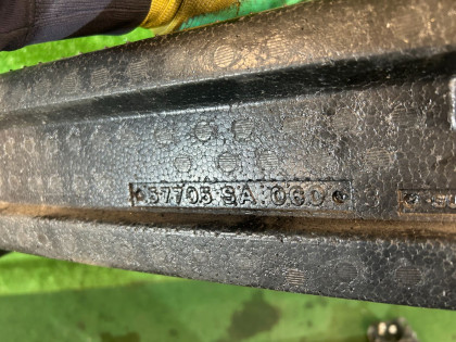 คานเหล็กกันชนหน้า SUBARU FORESTER OEM 57712SA240 57705SA060 SG5 2007