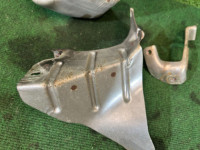 ฝาครอบกันความร้อนเทอร์โบ SUBARU FORESTER OEM 44031FE000 SG5 2007 EJ205 AT