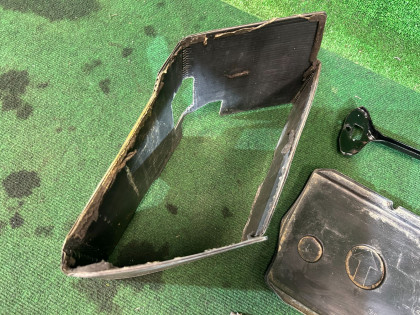 ขายึดแบตเตอรี่ SUBARU FORESTER OEM 82182AA040 82161AA040 82122AA011 SG5 2007