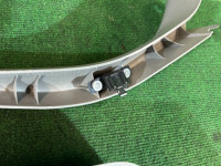 バックドアトリム SUBARU FORESTER OEM 94320SA010ND SG5 2007 BLACK 32J