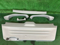 バックドアトリム SUBARU FORESTER OEM 94320SA010ND SG5 2007 BLACK 32J
