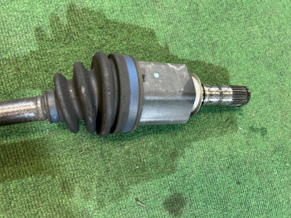 Front driveshaft SUBARU FORESTER OEM 28321SA031 SG5 2007 EJ205 AT