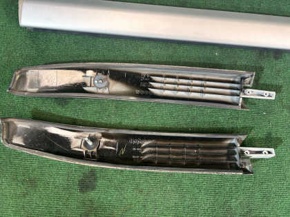 แร็คหลังคา SUBARU FORESTER OEM 91151SA040NN 91151SA050NN SG5 2007 BLACK 32J