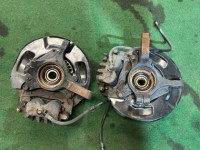 Ступицы передние SUBARU FORESTER OEM 28313AE020 28313AE030 28052AA000 26310AC041 SG5 2007 EJ205 AT