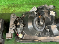 ไฟหน้า Ксенон Cross sports SUBARU FORESTER OEM 84002SA121 84002SA131 SG5 2007