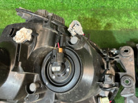 ไฟหน้า Ксенон Cross sports SUBARU FORESTER OEM 84002SA121 84002SA131 SG5 2007