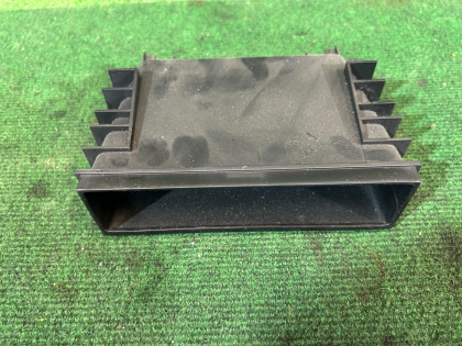 Porta-objetos sob o rádio SUBARU FORESTER SG5 2007 BLACK 32J