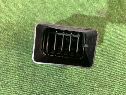 ตัวควบคุมการไหลของอากาศด้านขวา SUBARU FORESTER OEM 66110SA000ML SG5 2007 EJ205 AT