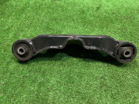 Soporte del diferencial SUBARU OUTBACK OEM 41310AG021 BP9 2006 EJ253 AT