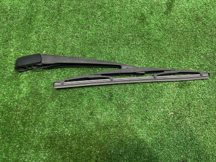 后雨刮 SUBARU OUTBACK OEM 86532AG082 86538AG080 BP9 2006