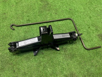 Macaco высокий SUBARU OUTBACK OEM 97032AG010 BP9 2006