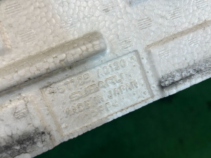 フロントバンパーレインフォースメント SUBARU OUTBACK OEM 57712AG000 57705AG130 BP9 2006