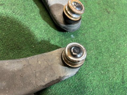 Brazos de suspensión delanteros SUBARU OUTBACK OEM 20202AG081 20202AG131 BP9 2006 EJ253 AT