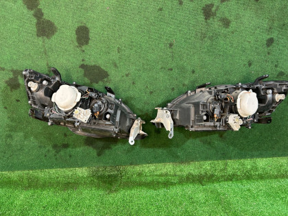 ไฟหน้า Ксенон SUBARU OUTBACK OEM 84001AG862 84001AG872 BP9 2006