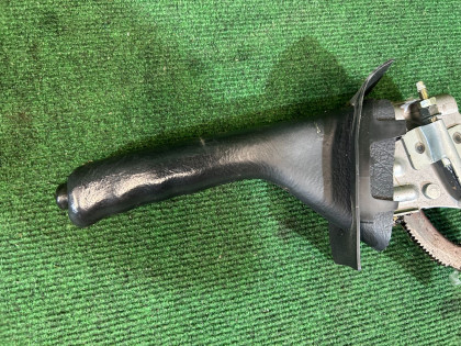 サイドブレーキ кожа SUBARU FORESTER OEM 26001FC010ML SF5 1998 SILVER 792