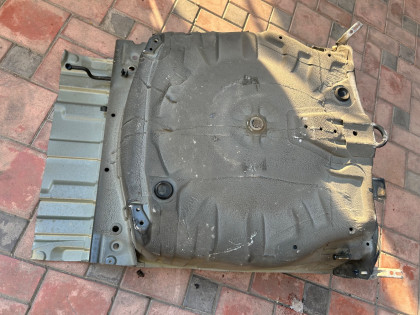 แอ่งวางยางอะไหล่ท้ายรถ SUBARU LEGACY OEM 52122AG0409P, 52401AG0009P BLE 2004 BLACK 32J