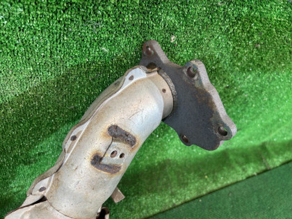 ท่อร่วมไอเสีย Даун-пайп SUBARU FORESTER OEM 44612AA060 SG5 2007 EJ205 AT