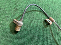 Sensor ABS delantero izquierdo SUBARU FORESTER OEM 27540FE130 SG5 2007 EJ205 AT