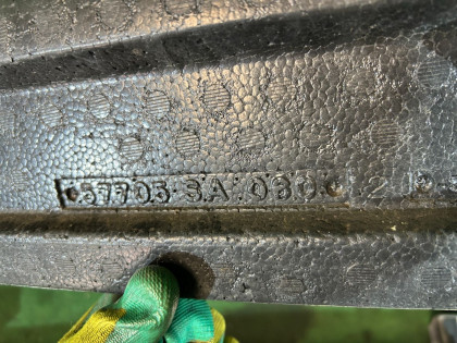 前保险杠防撞梁 SUBARU FORESTER OEM 57712SA240 57705SA060 SG5 2007
