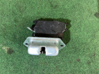 尾门锁 SUBARU FORESTER OEM 63032SA010 SG5 2007 BLACK 32J