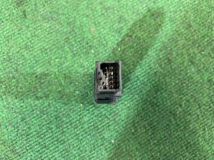 フロントデフロスタースイッチ SUBARU FORESTER OEM 83001SA030 SG5 2007 EJ205 AT