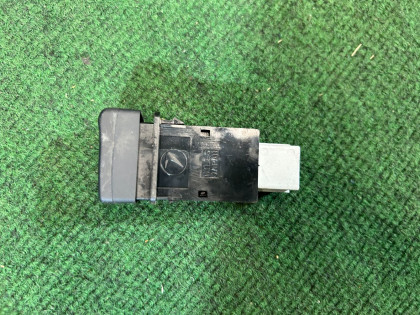 สวิตช์ไฟตัดหมอก SUBARU FORESTER OEM 83001SA081 SG5 2007 EJ205 AT