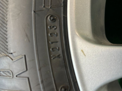 ยางรถยนต์ Goodyear icenavi 7 215/60 R16 SUBARU FORESTER SG5 2007
