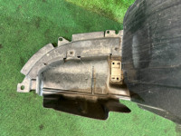 ซุ้มล้อหน้าขวา SUBARU FORESTER OEM 59110SA022 SG5 2007 BLACK 32J