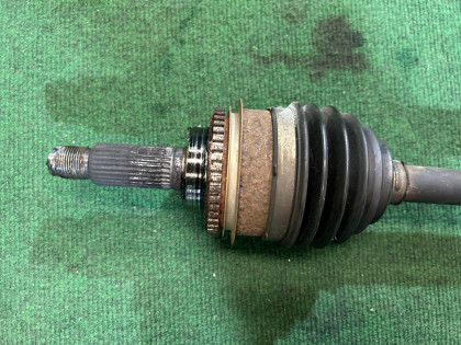 フロントドライブシャフト SUBARU FORESTER OEM 28321SA031 SG5 2007 EJ205 AT