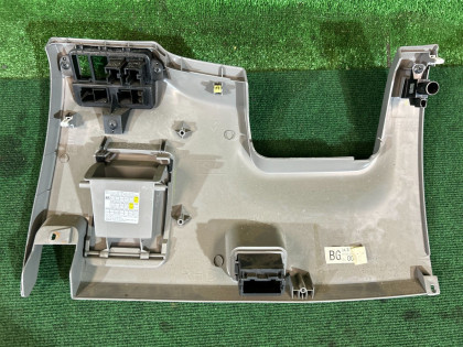 แผงพลาสติกใต้พวงมาลัย SUBARU FORESTER OEM 66075SA000ND SG5 2007 BLACK 32J
