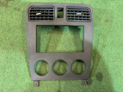 กรอบวิทยุ черная SUBARU FORESTER OEM 66060SA200 SG5 2007 BLACK 32J