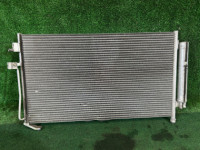 Condensador del aire acondicionado SUBARU FORESTER OEM 73210SA030 SG5 2007 EJ205 AT