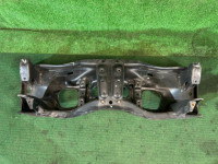 Балка передняя 20101AE023 SUBARU LANCASTER