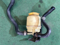 กระปุกน้ำมันเพาเวอร์ SUBARU LANCASTER OEM 26402AE150 BH9 2001 EJ254 AT
