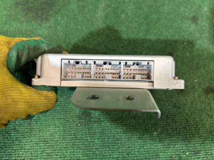 ミッションコンピューター SUBARU LANCASTER OEM 31711AF700 BH9 2001 EJ254 AT