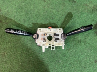 组合开关 83111AE030 SUBARU LANCASTER