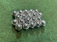 น็อตล้อ SUBARU LANCASTER OEM 623006021 BH9 2001