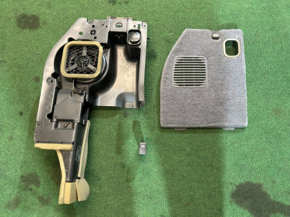 行李厢风扇 комплект с кнопкой и фишкой SUBARU LANCASTER OEM 72710AE000 BH9 2001 EJ254 AT