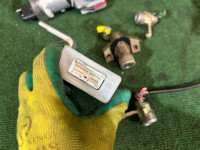 ชุดล็อกพร้อมกุญแจ SUBARU LANCASTER OEM 57491AE740 BH9 2001 GREEN 1U7