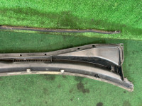 แผงคาวล์ใต้กระจกหน้า SUBARU LANCASTER OEM 91411AE000 BH9 2001