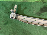 คานเหล็กกันชนหลัง SUBARU LANCASTER OEM 57711AE040 BH9 2001 GREEN 1U7