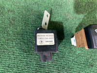 สวิตช์ไล่ฝ้ากระจกหน้า с релле SUBARU LANCASTER OEM 83001AE020 BH9 2001 EJ254 AT