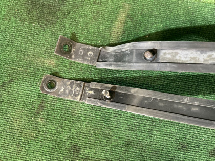 フューエルタンクバンド SUBARU LANCASTER OEM 42017AE010 42017AE000 BH9 2001 EJ254 AT