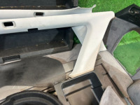 Revestimento da bagageira SUBARU LANCASTER OEM 94015AE020OB 94015AE030OB 94047AE020NS 94047AE030NS BH9 2001 GREEN 1U7