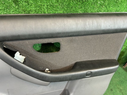 แผงบุประตู SUBARU LANCASTER OEM 94213AE030 94213AE020 94223AE030 BH9 2001 GREEN 1U7