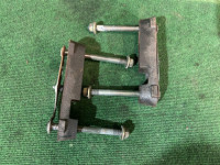 Проставки передние SUBARU LANCASTER OEM 20511AE000 20510AE030 BH9 2001 EJ254 AT